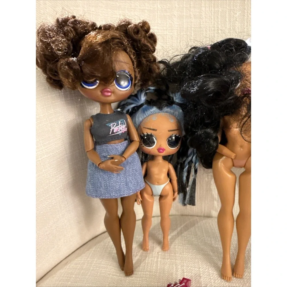 L.O.L. Surprise! O.M.G. Fashion Doll Lot Of‎ 4 With Accessories Guitars READ!